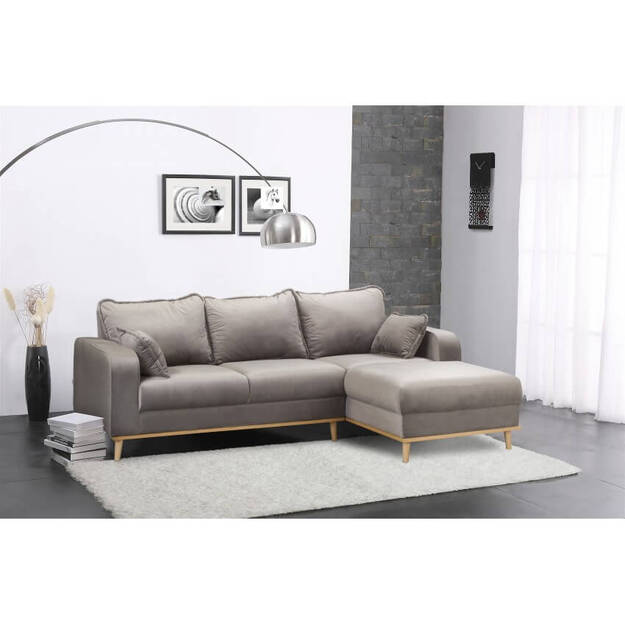 Kampinė sofa Beata  – elegancija, klasika ir komfortas jūsų svetainei