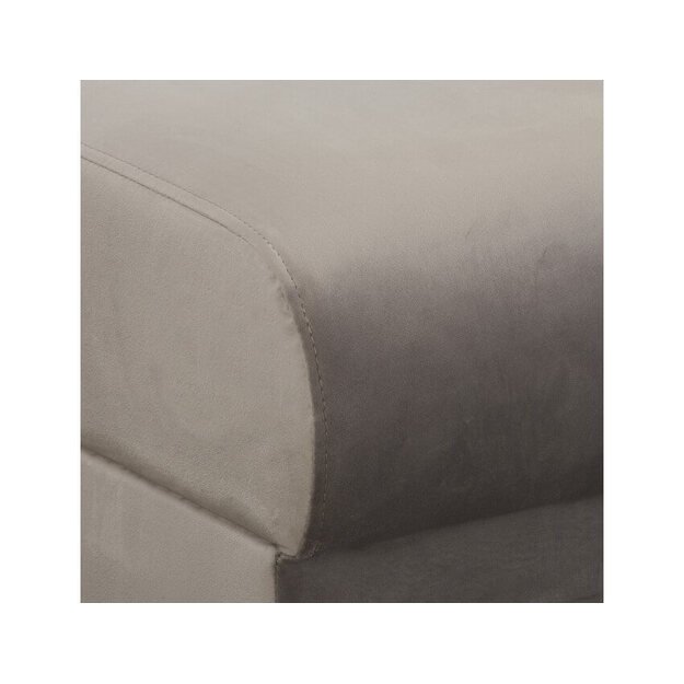 Kampinė sofa Beata  – elegancija, klasika ir komfortas jūsų svetainei