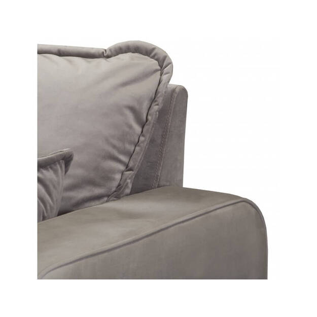 Kampinė sofa Beata  – elegancija, klasika ir komfortas jūsų svetainei