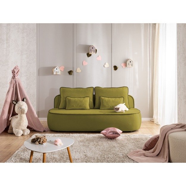 Trivietė sofa Saga – su miego funkcija, patalynės dėže ir dekoratyvinėmis pagalvėlėmis 13